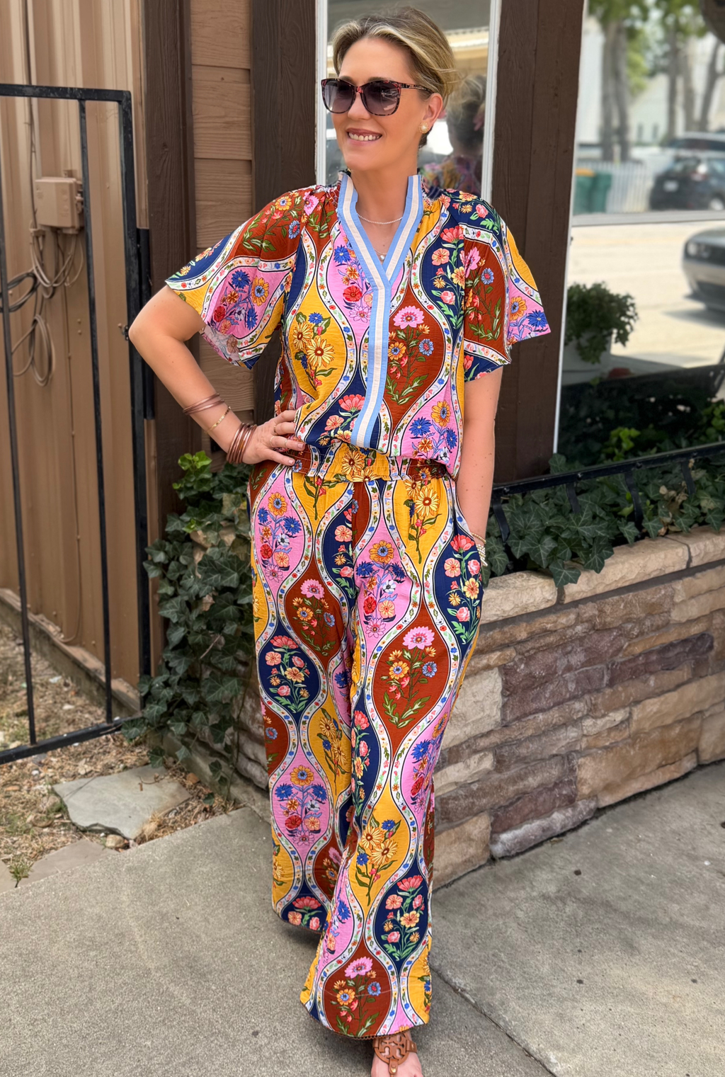 FLORAL PAINTING PANTS