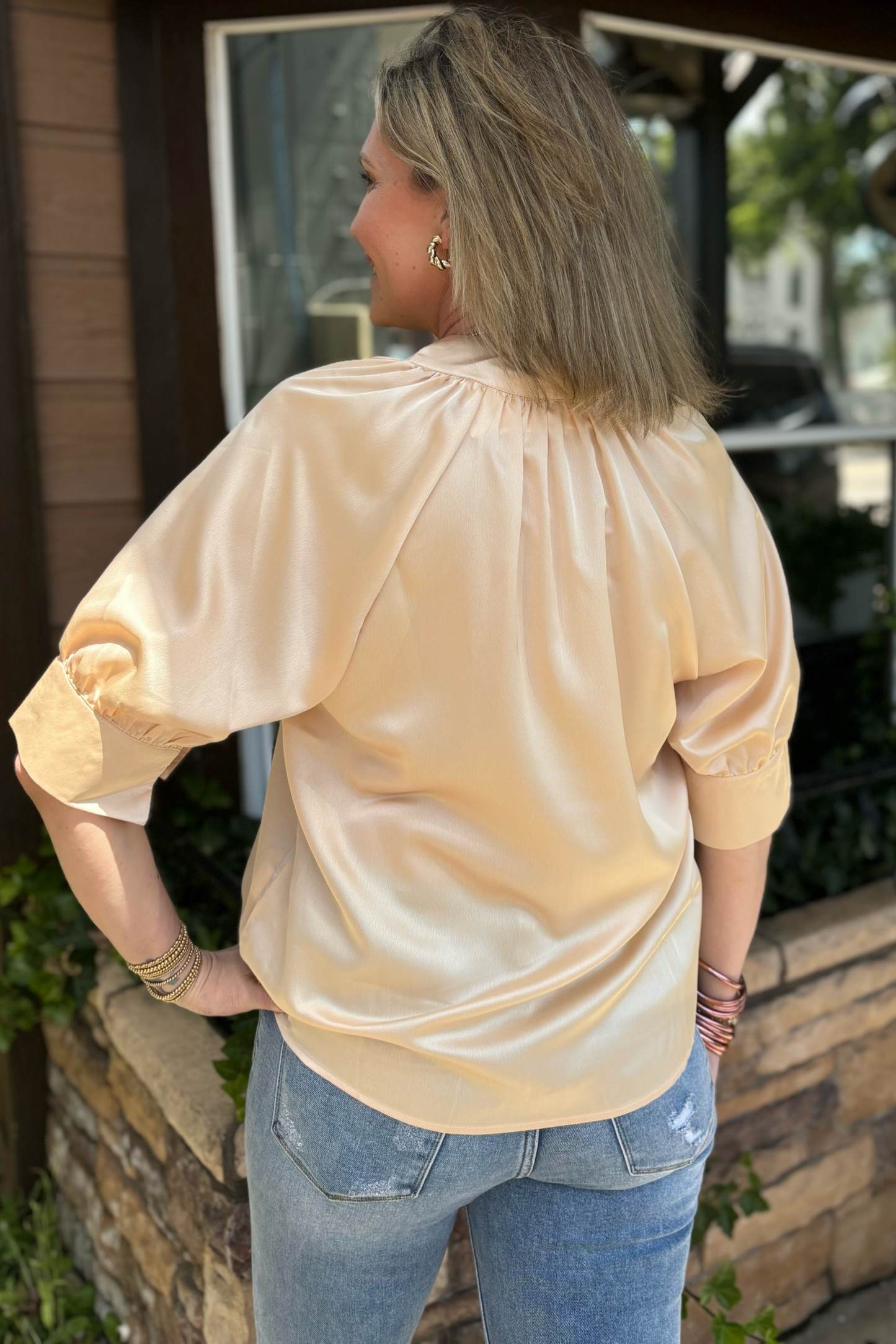 CHAMPANGE SPICY SATIN TOP