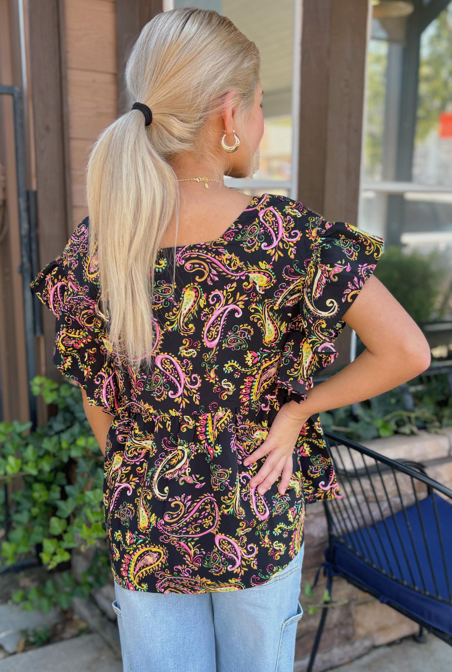 BLACK PAISLEY PRINTED TOP