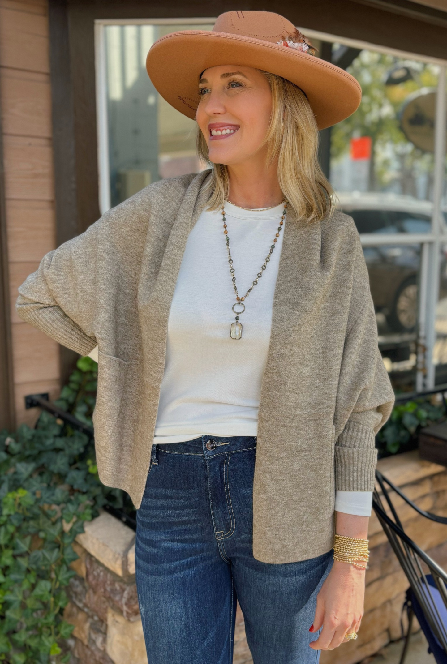 TAUPE RELAX CARDIGAN