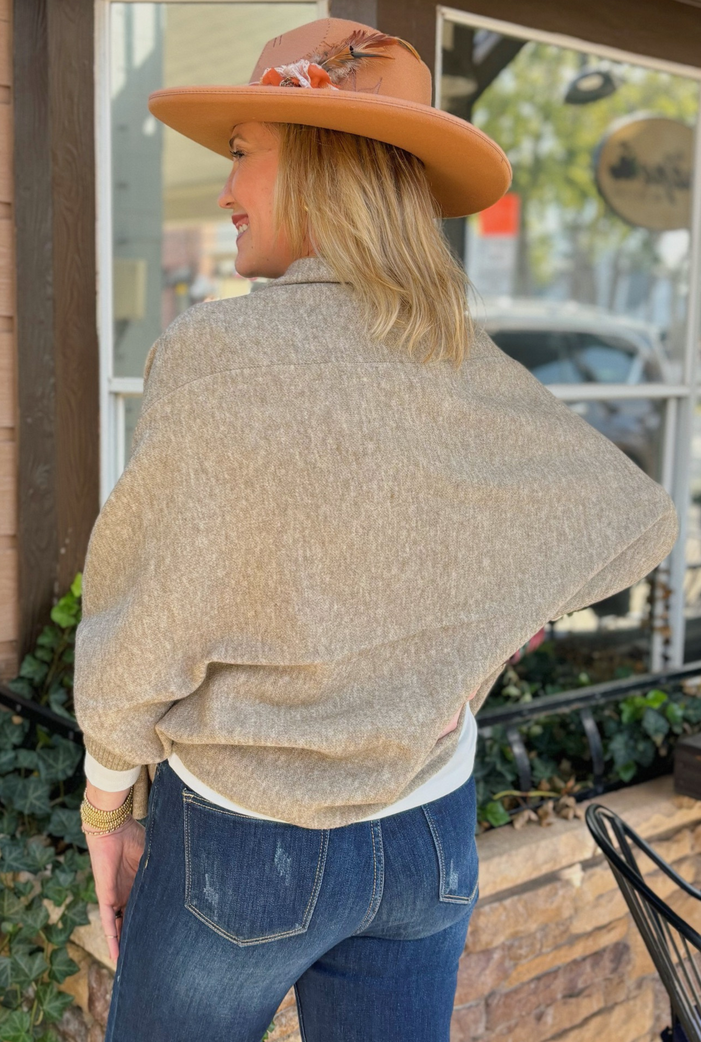 TAUPE RELAX CARDIGAN