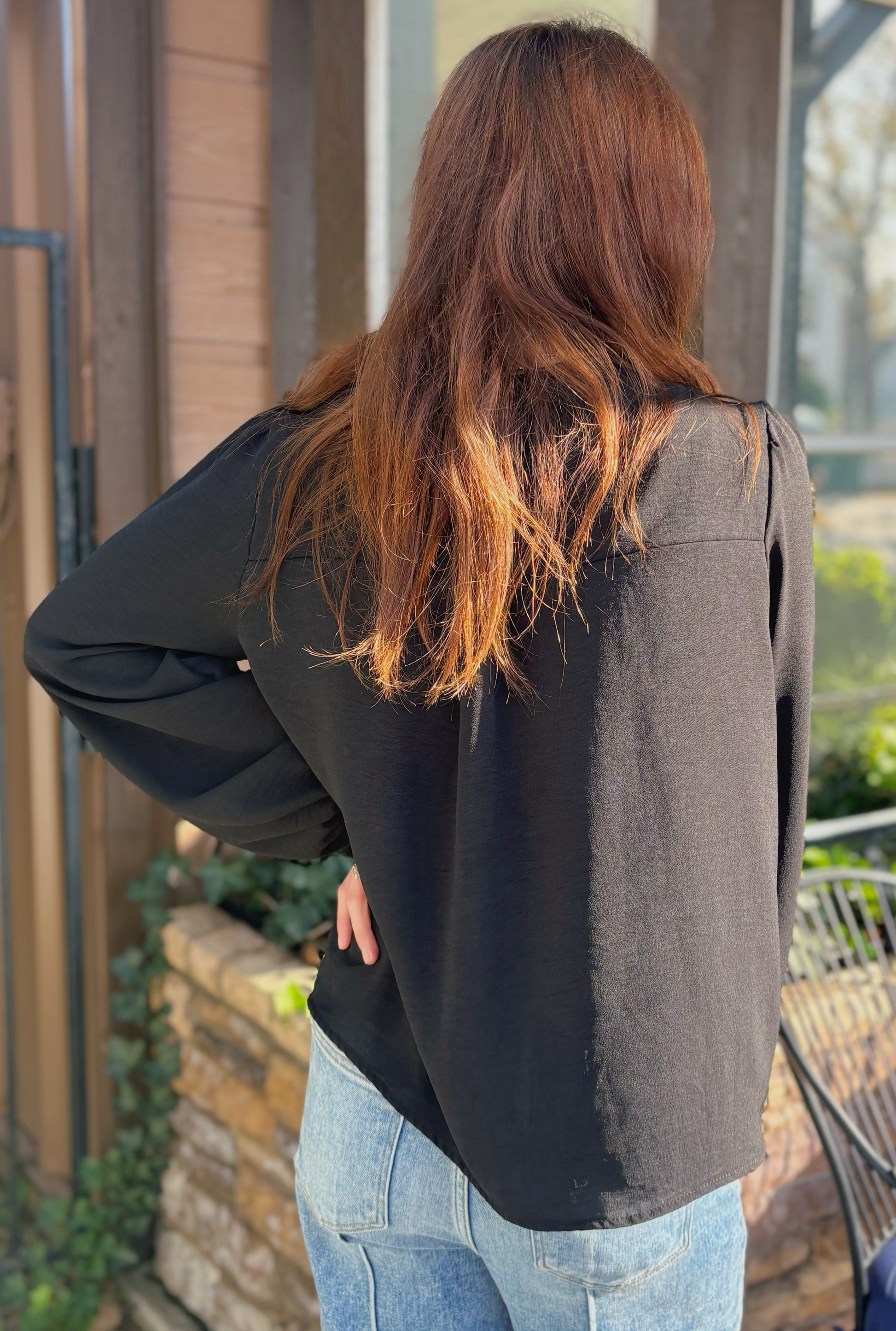 BLACK BOW HOLIDAY TOP