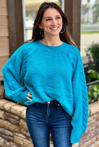 TURQUOISE WINTER SWEATER