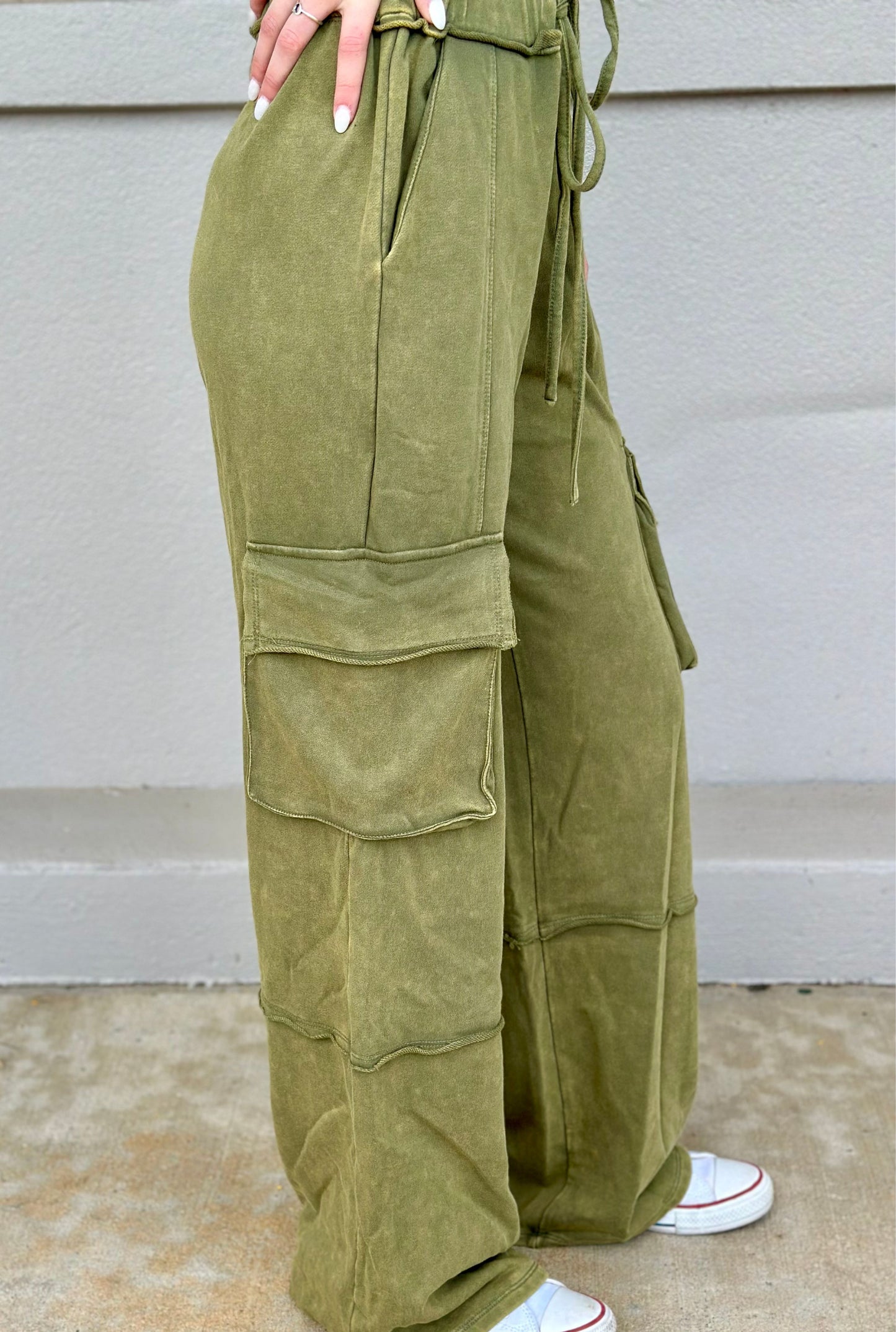 OLIVE MINERAL CARGO PANTS