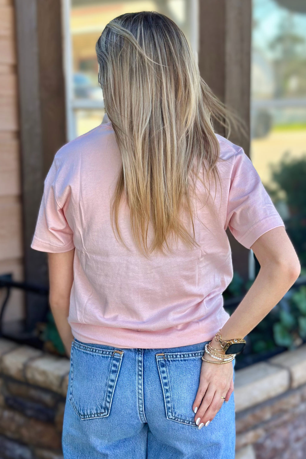 HEART EYES TEE