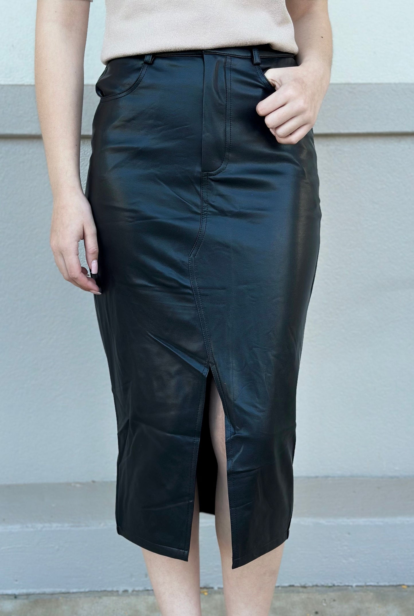 FAUX LEATHER SKIRT