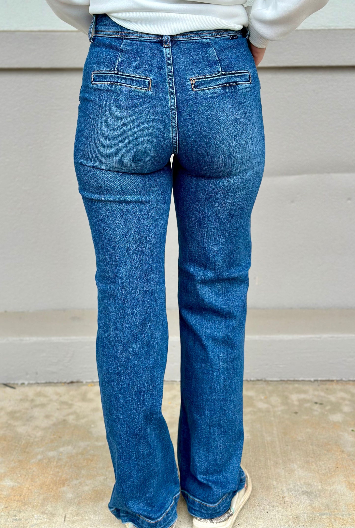 RISEN DOUBLE BUTTON JEANS