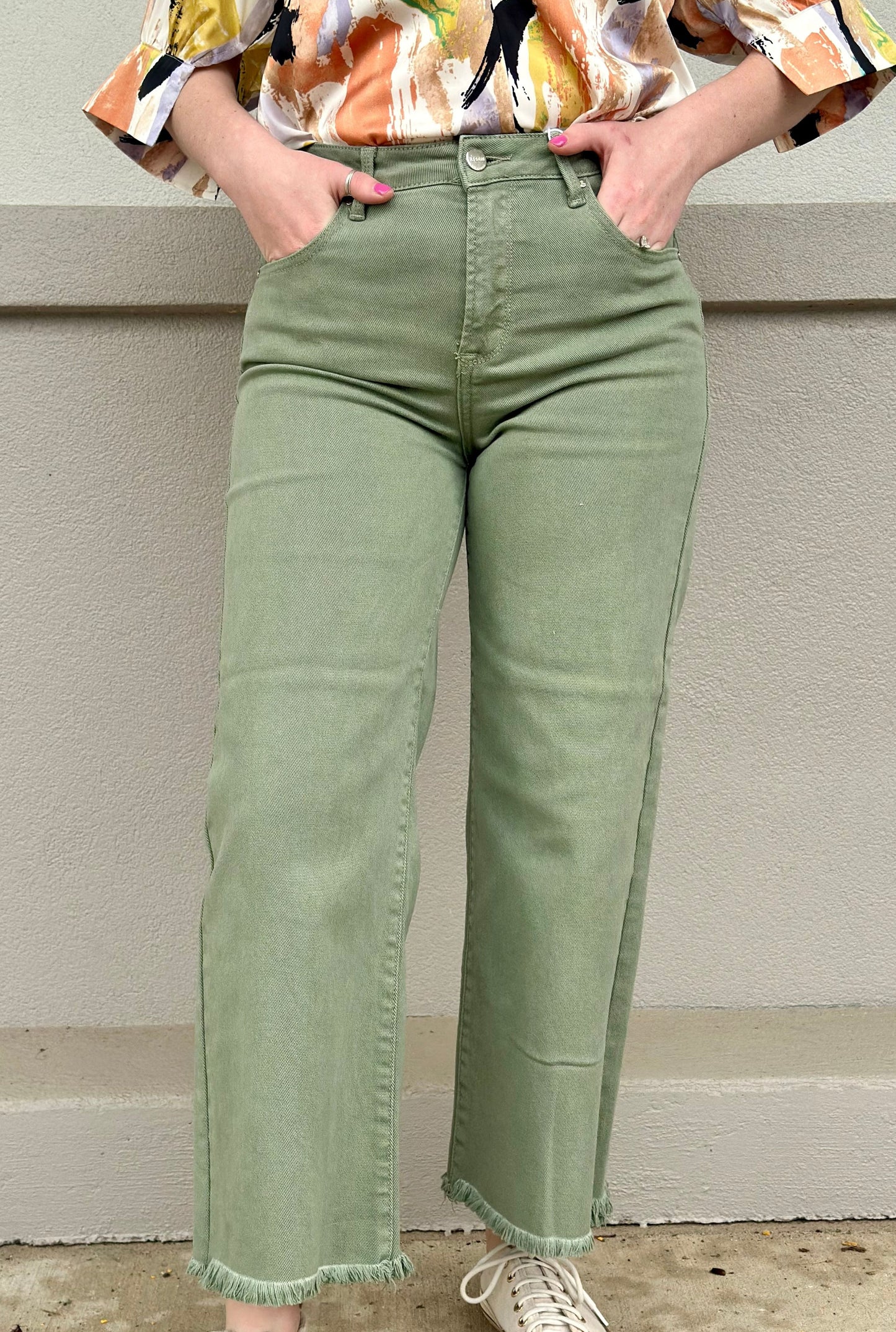 RISEN OLIVE ACID WASH JEANS