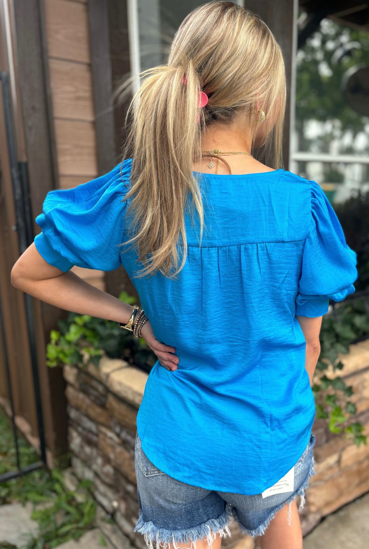 TURQUOISE PEPPER TOP