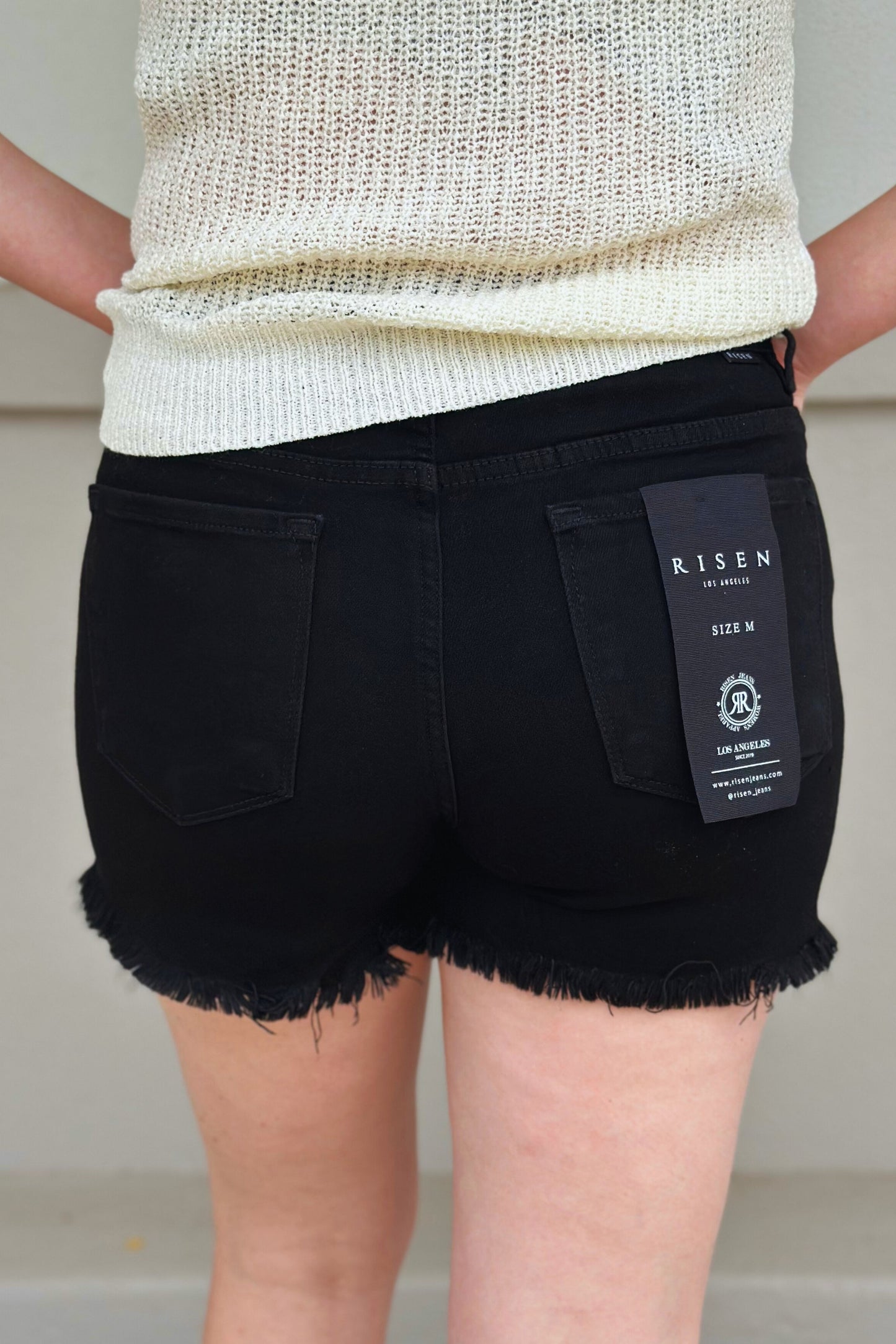 RISEN BLACK SHORTS