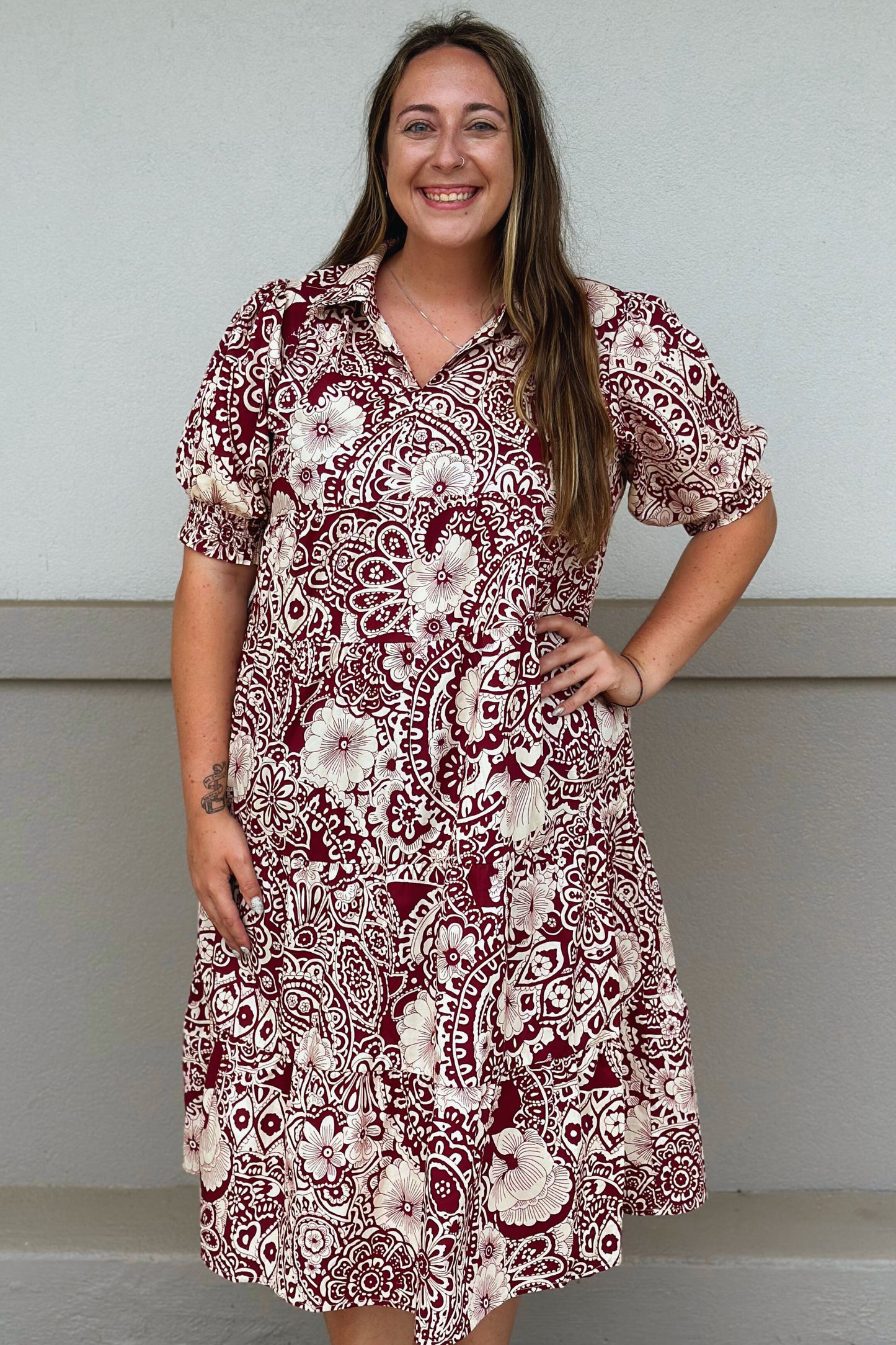 CURVY RUBY PAISLEY DRESS