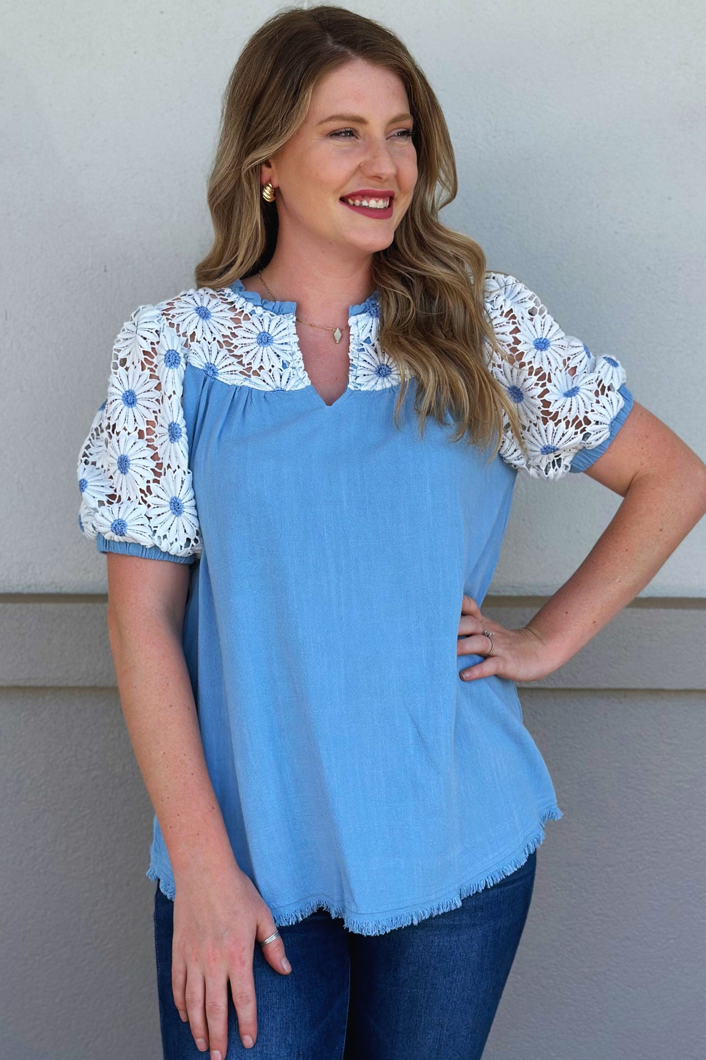 BLUE DAISY TOP