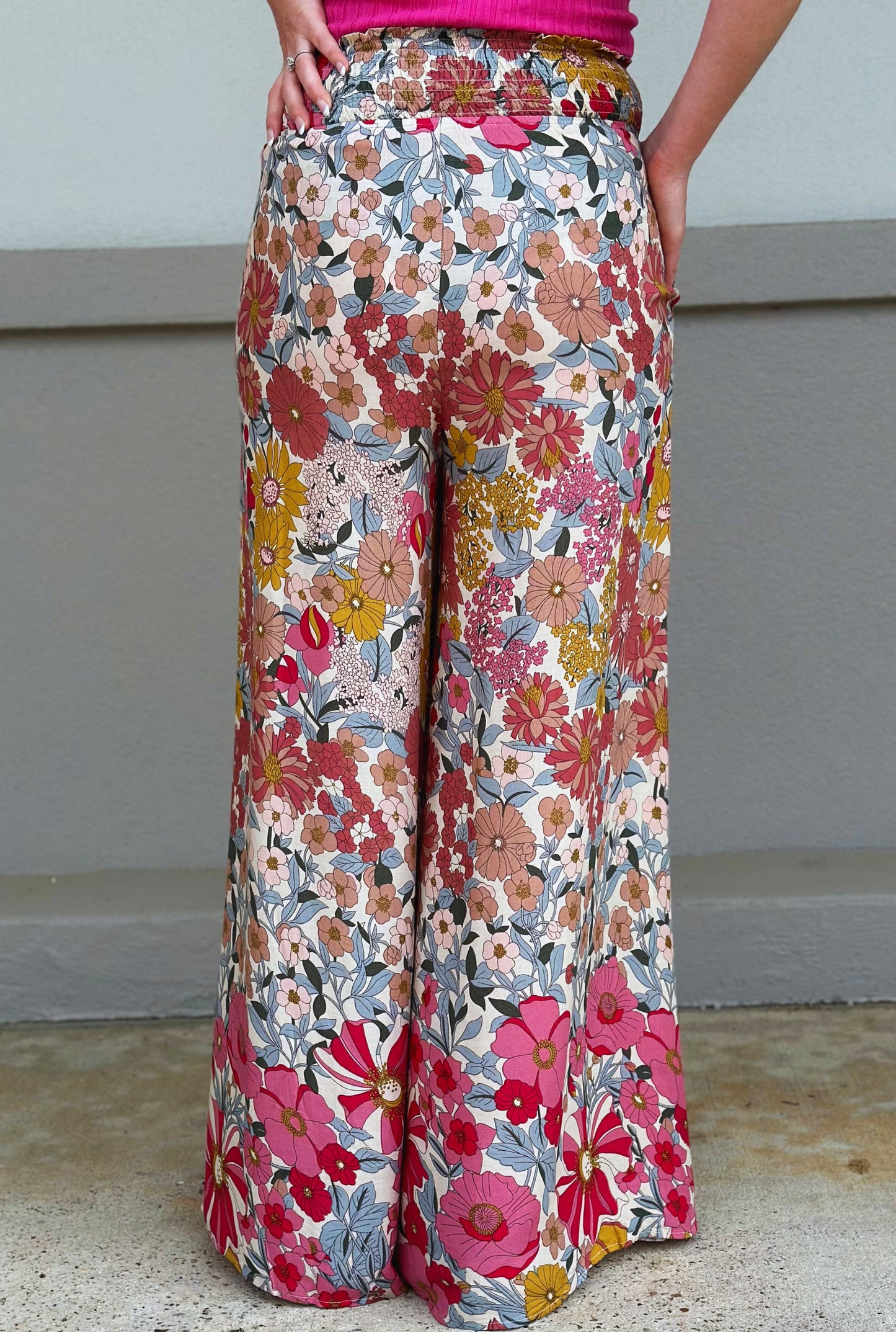 ROSE LOVELY FLORALS PANTS