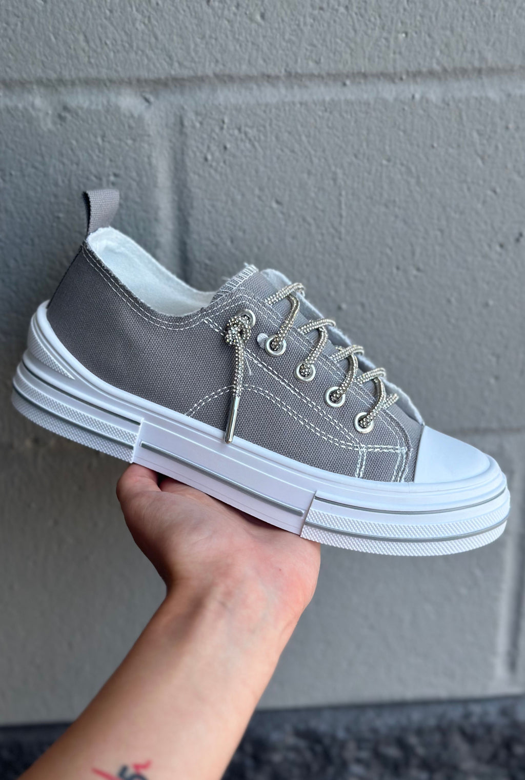 GREY AMAN SNEAKERS
