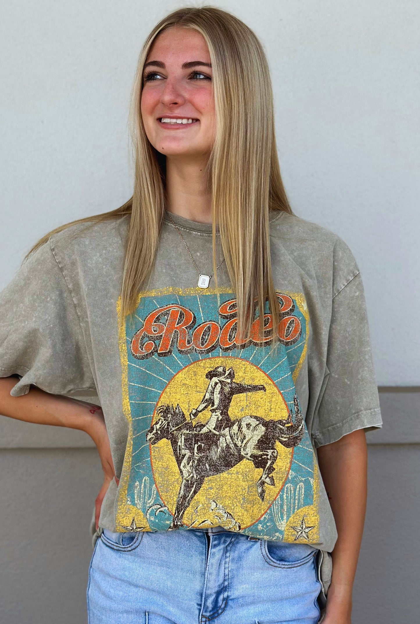 RODEO COWBOY GRAPHIC TEE