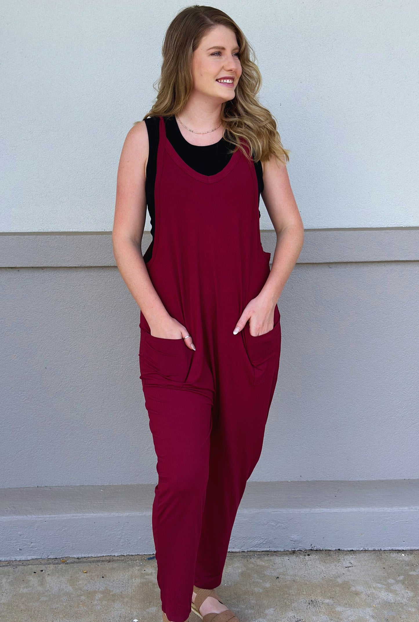 BURGUNDY BASIC JUMPSUIT