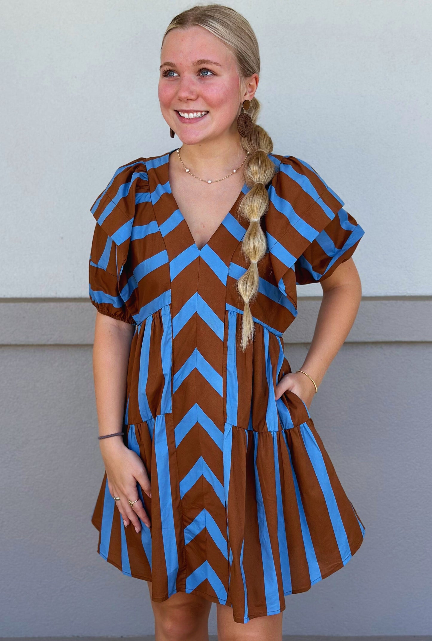 BROWN FLUTTER DRESS