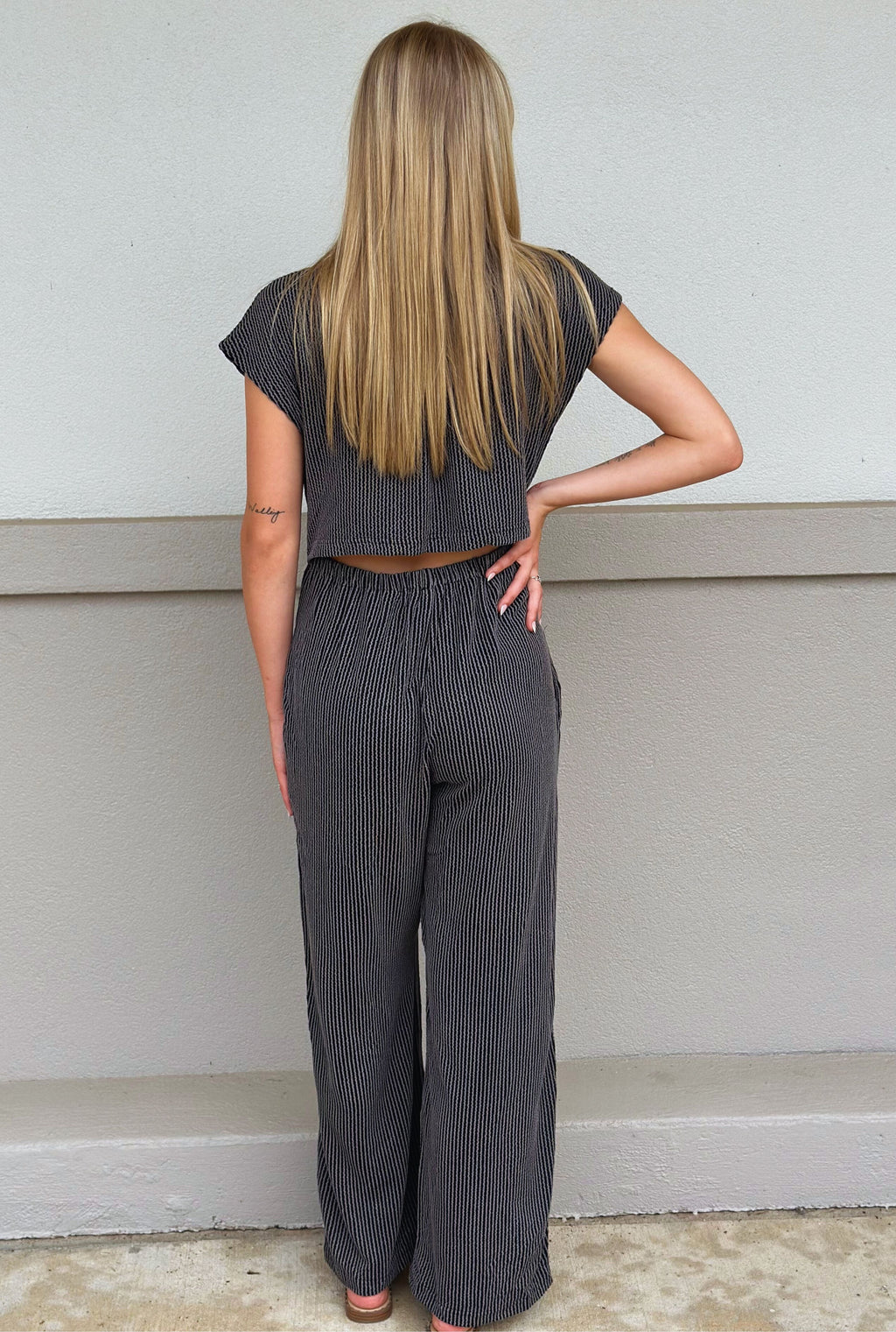 BLACK RIBBED JUMPSUIT