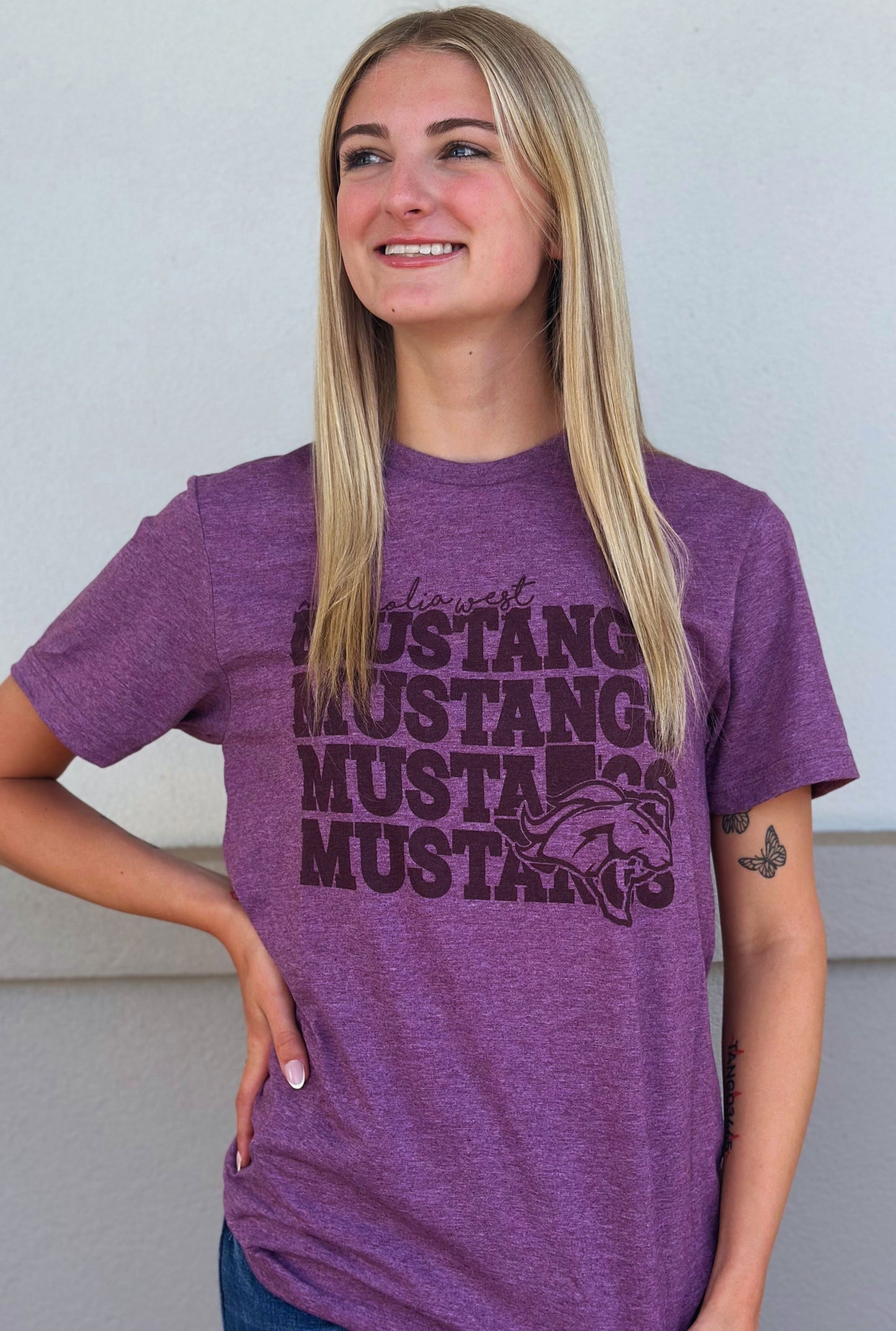 MUSTANG SPIRIT GRAPHIC TEE