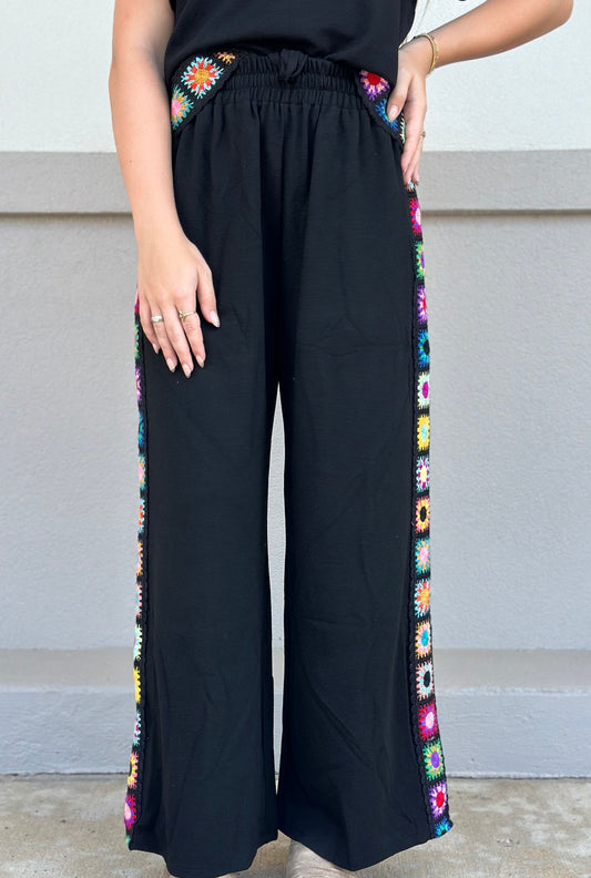 BLACK EMBROIDERED HEM PANTS