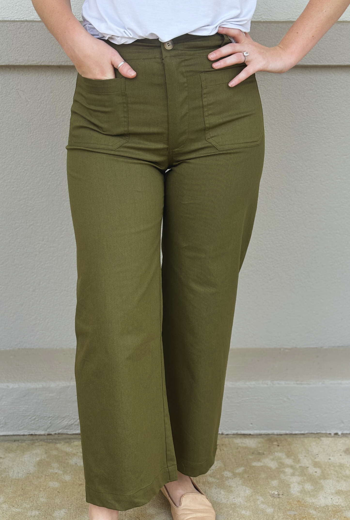 OLIVE ANKLE PANTS