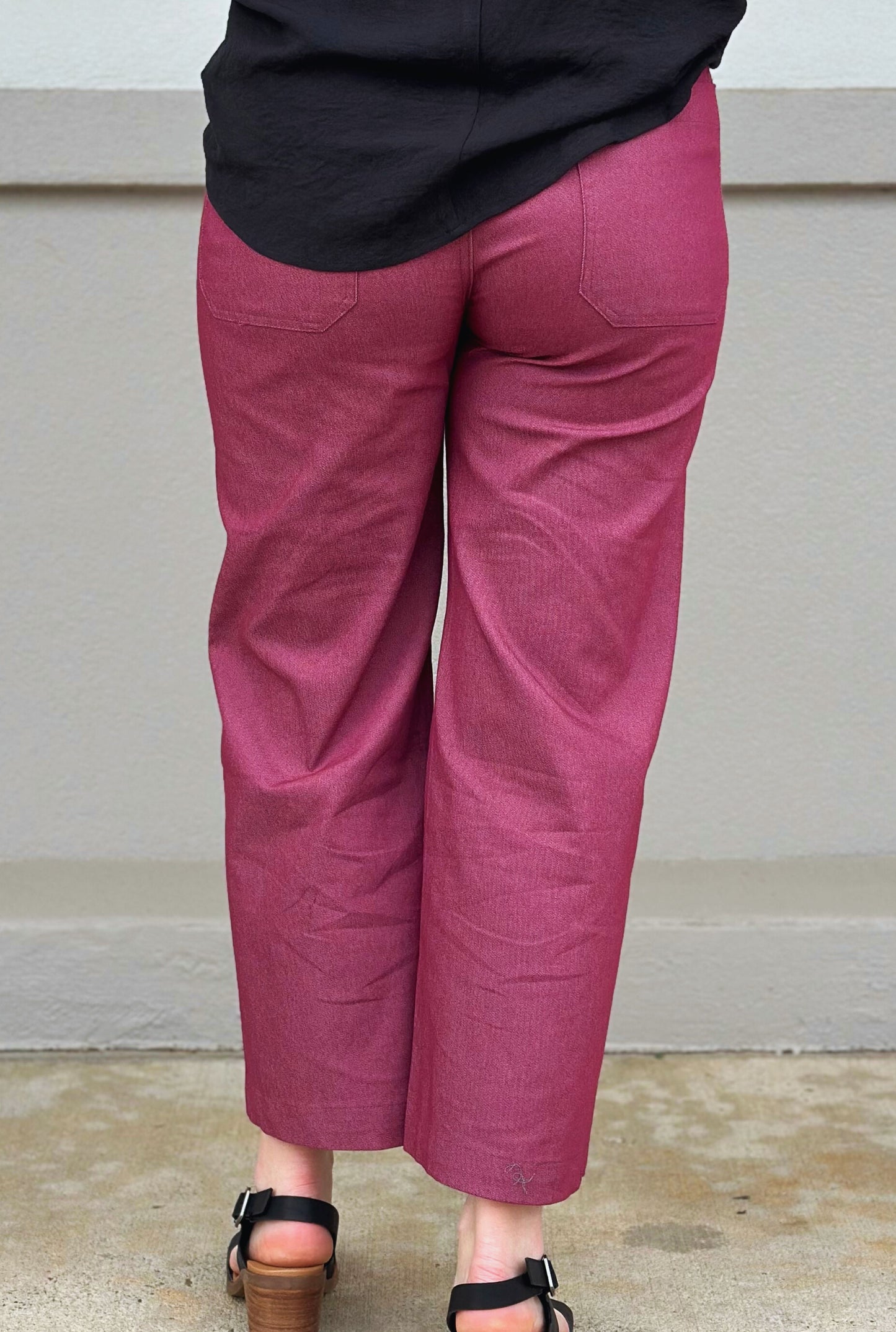 WINE ANKLE PANTS