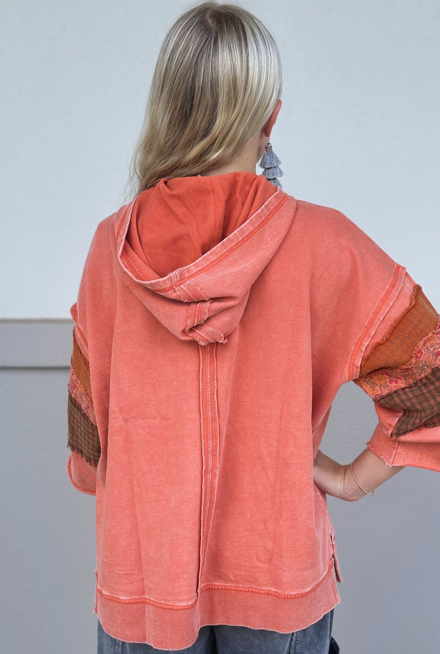 ORANGE MINERAL HOODIE SWEATER