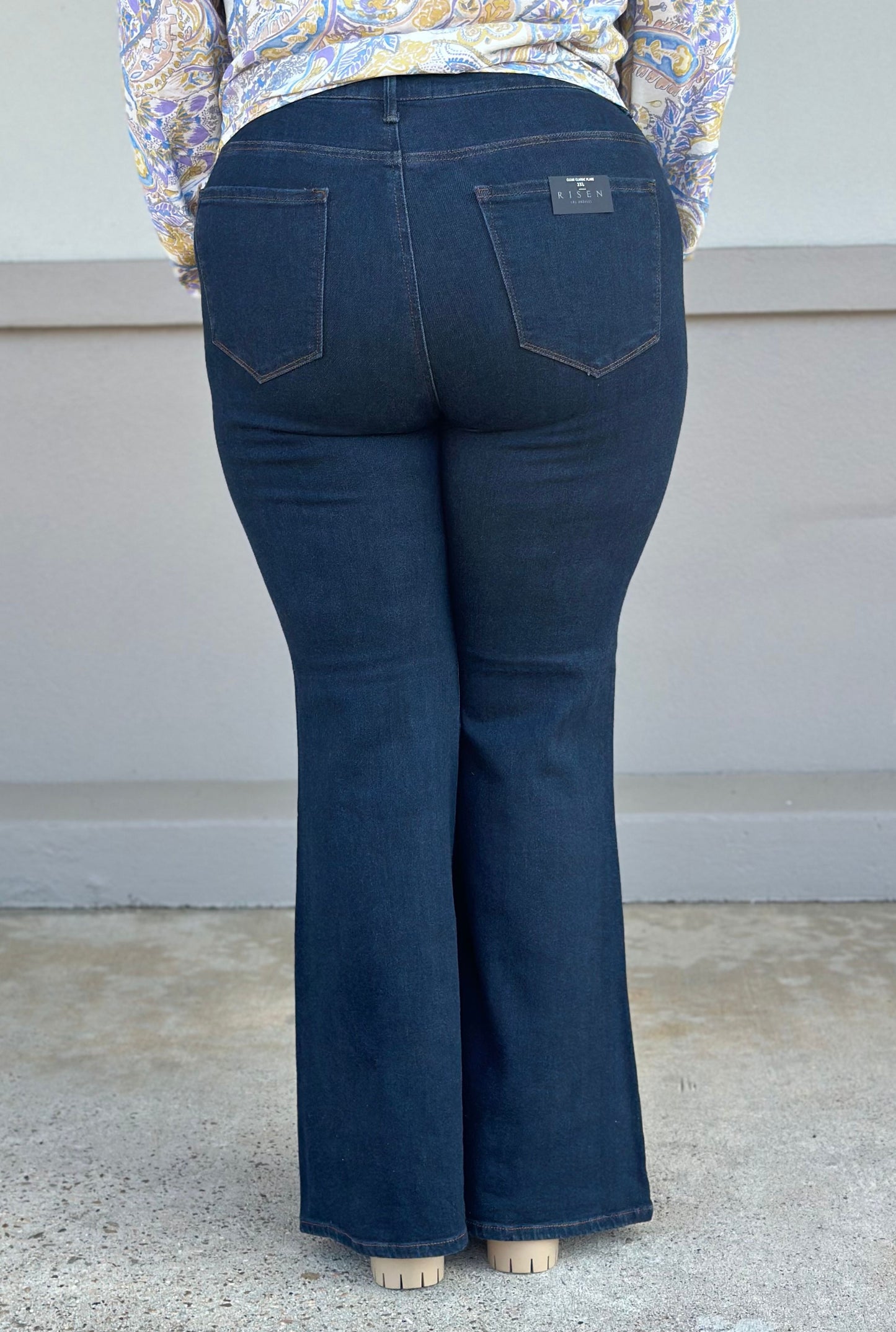 CURVY HIGH RISE BUTTON FLY FLARE JEANS