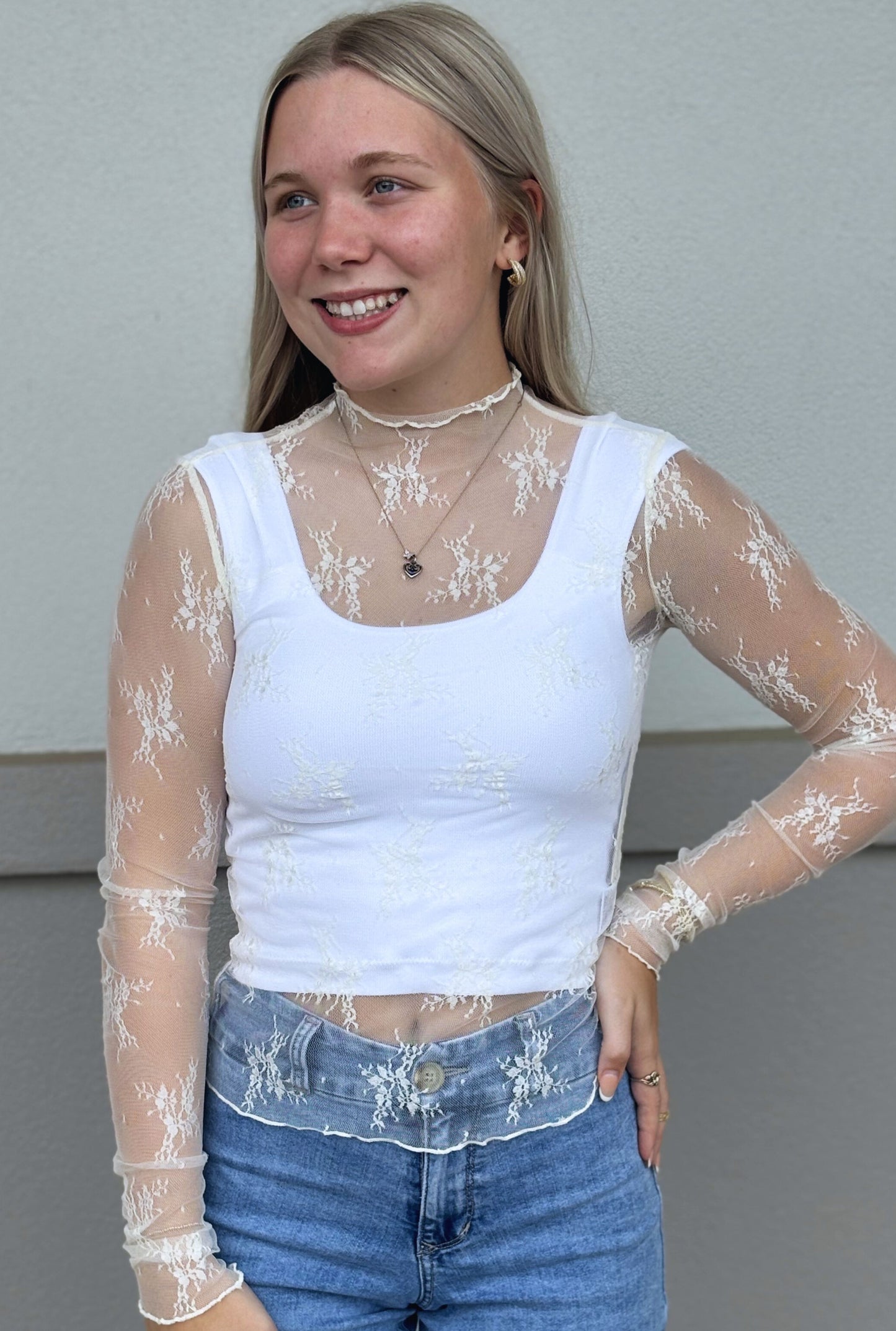 CREAM MESH LACE TOP