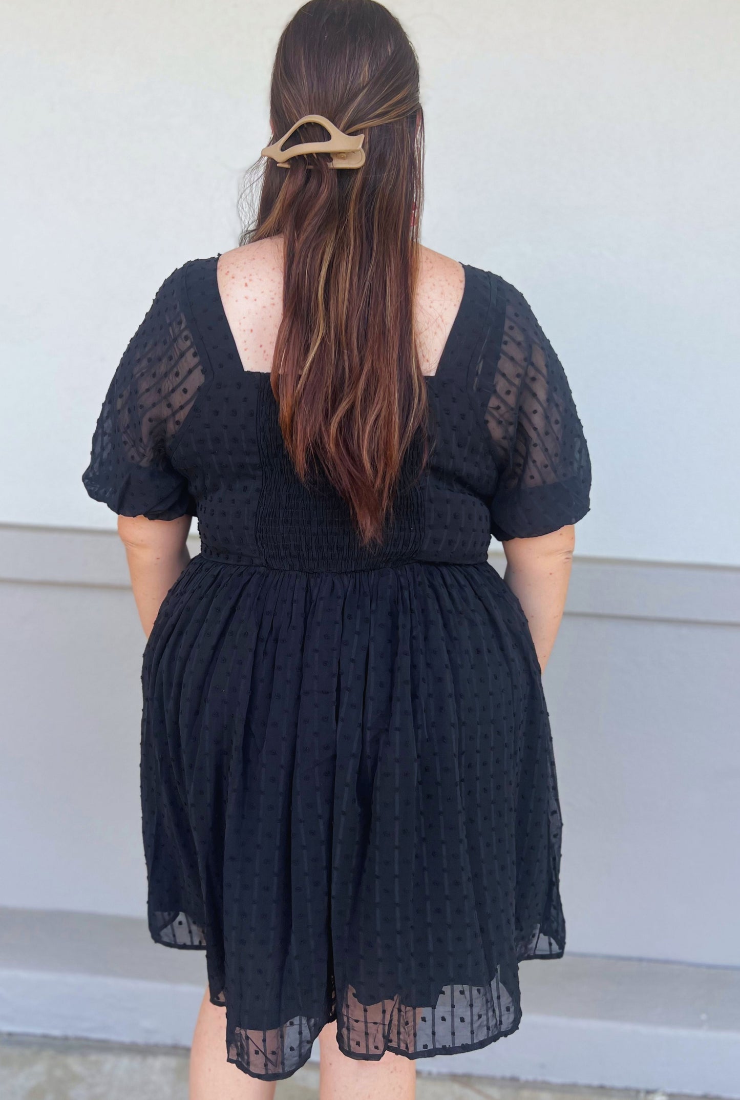 CURVY BLACK SWEET DRESS