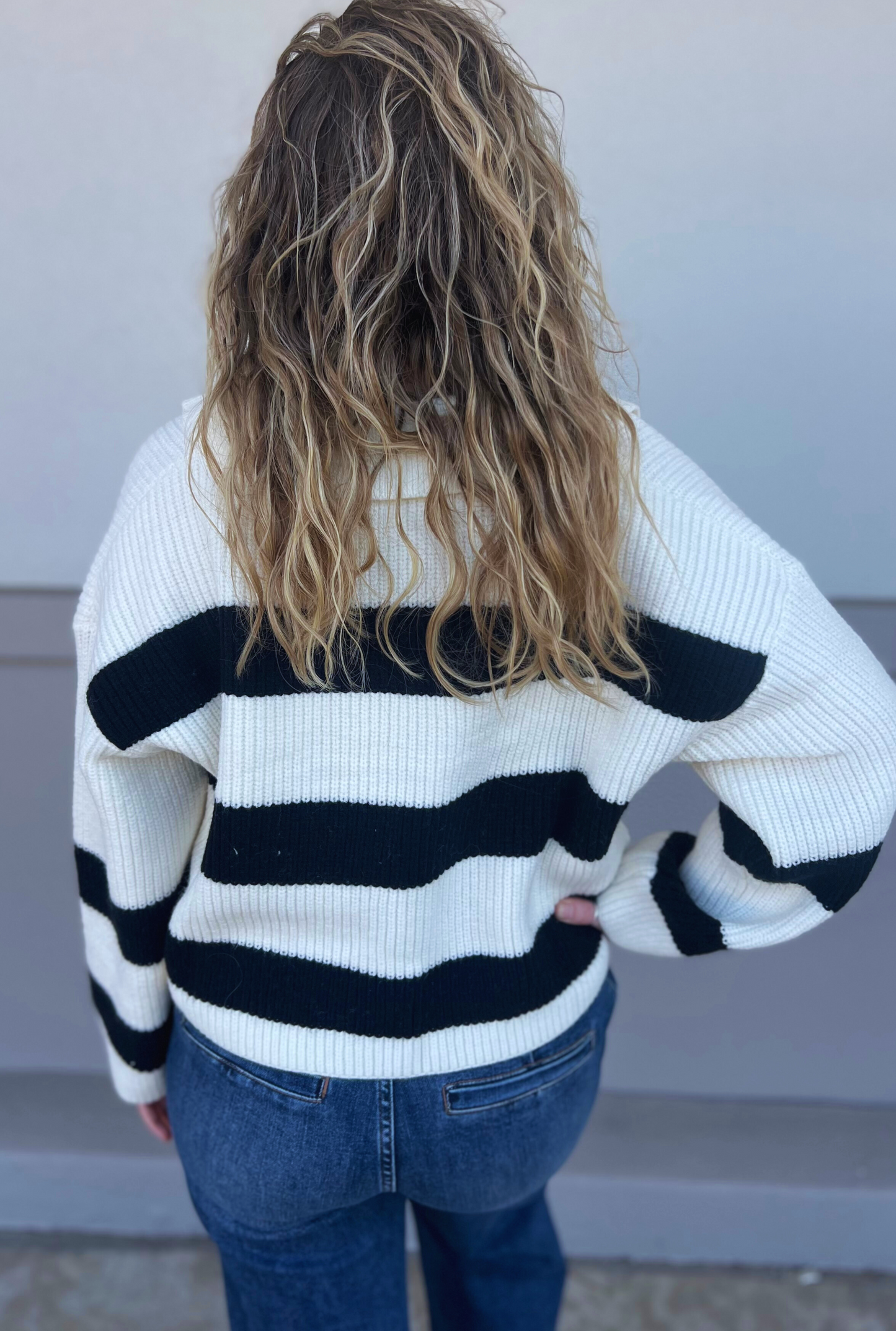 IVORY WHITLEY SWEATER