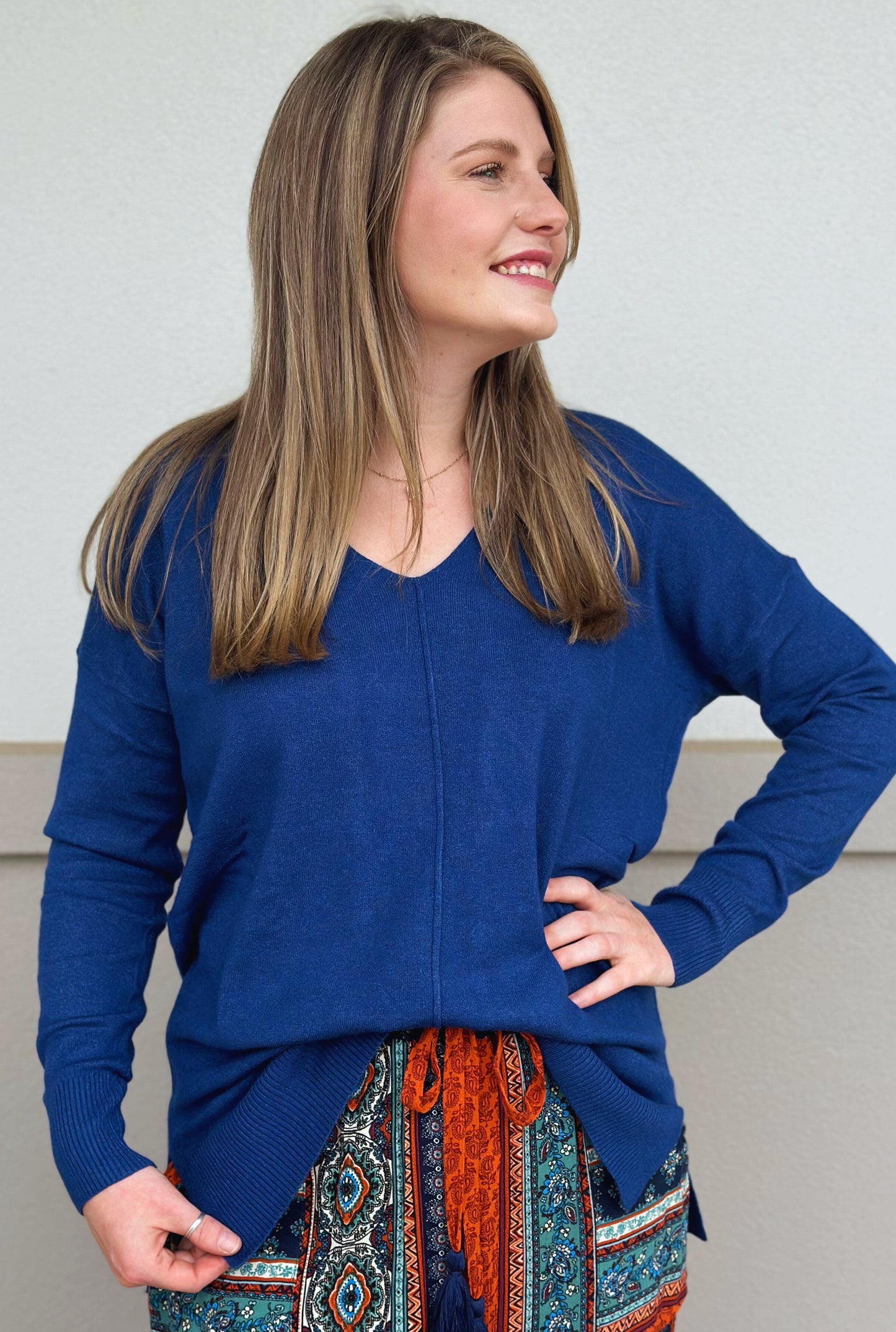 NAVY KYLA SWEATER