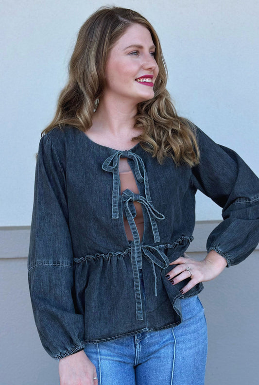 BLACK WASHED DENIM BOW TOP