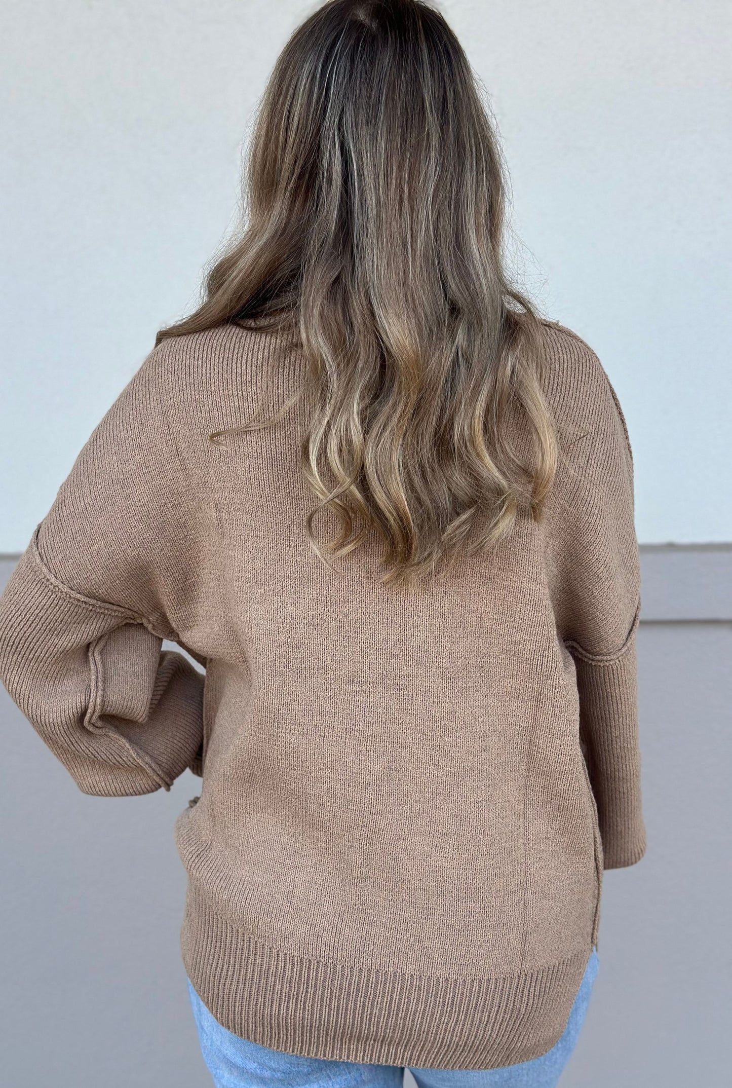 MOCHA BASIC OVERSIZED SWEATER