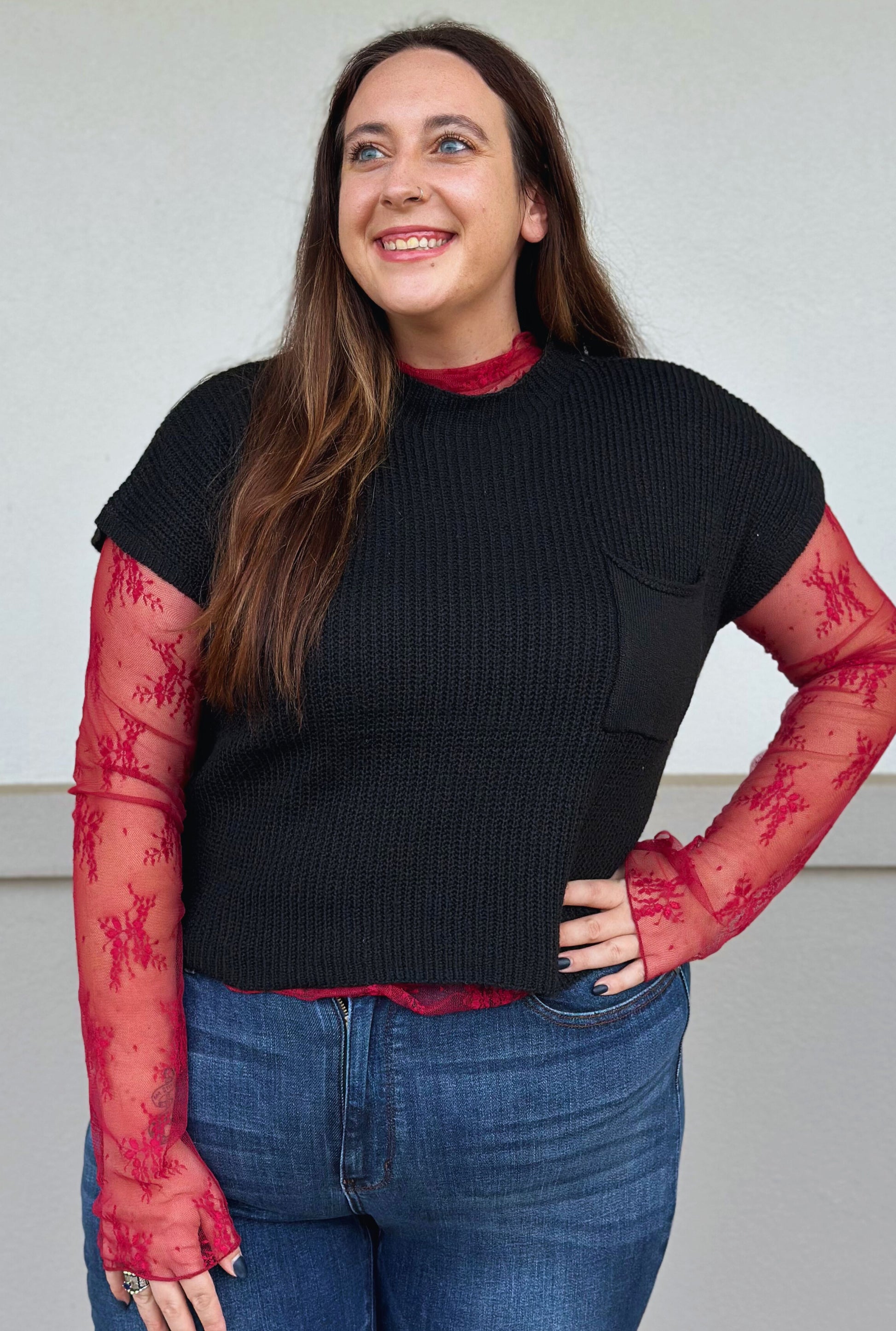 CURVY BLACK KNIT TOP
