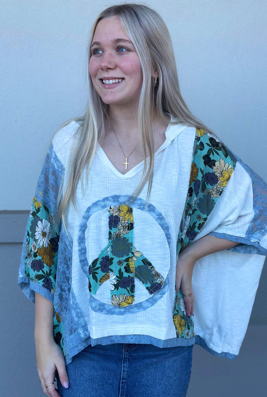 IVORY CHOOSE PEACE TOP