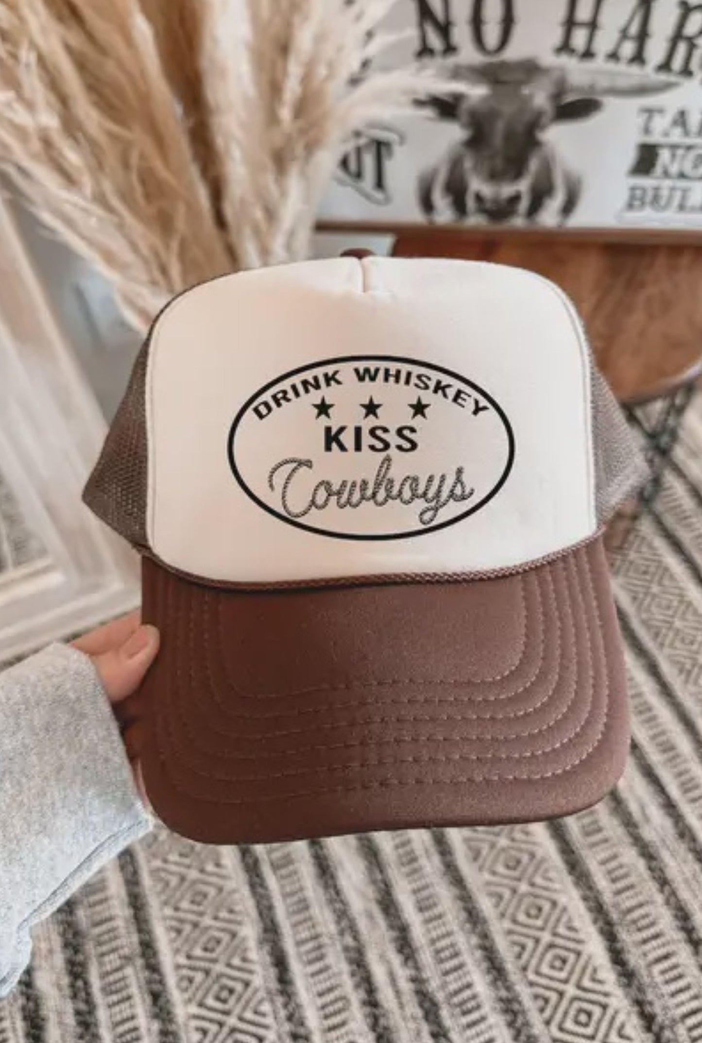 DRINK WHISKEY KISS COWBOYS HAT