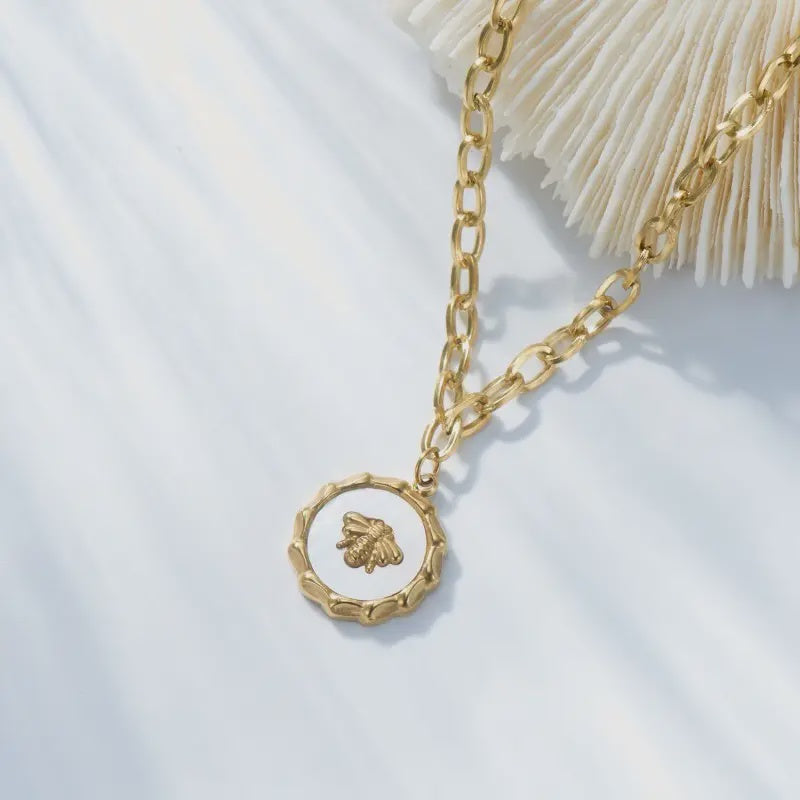 18K Stainless Steel Tarnish Free Bee Necklace | 40NK959318K Stainless Steel Tarnish Free Bee Necklace