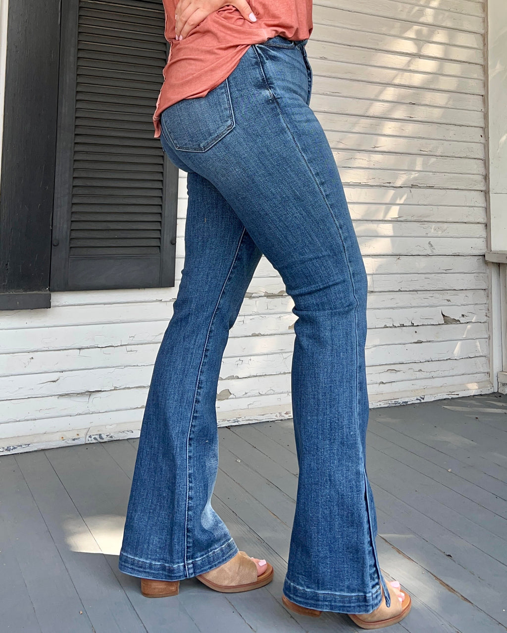 TOTAL TUMMY CONTROL JUDY BLUE FLARES