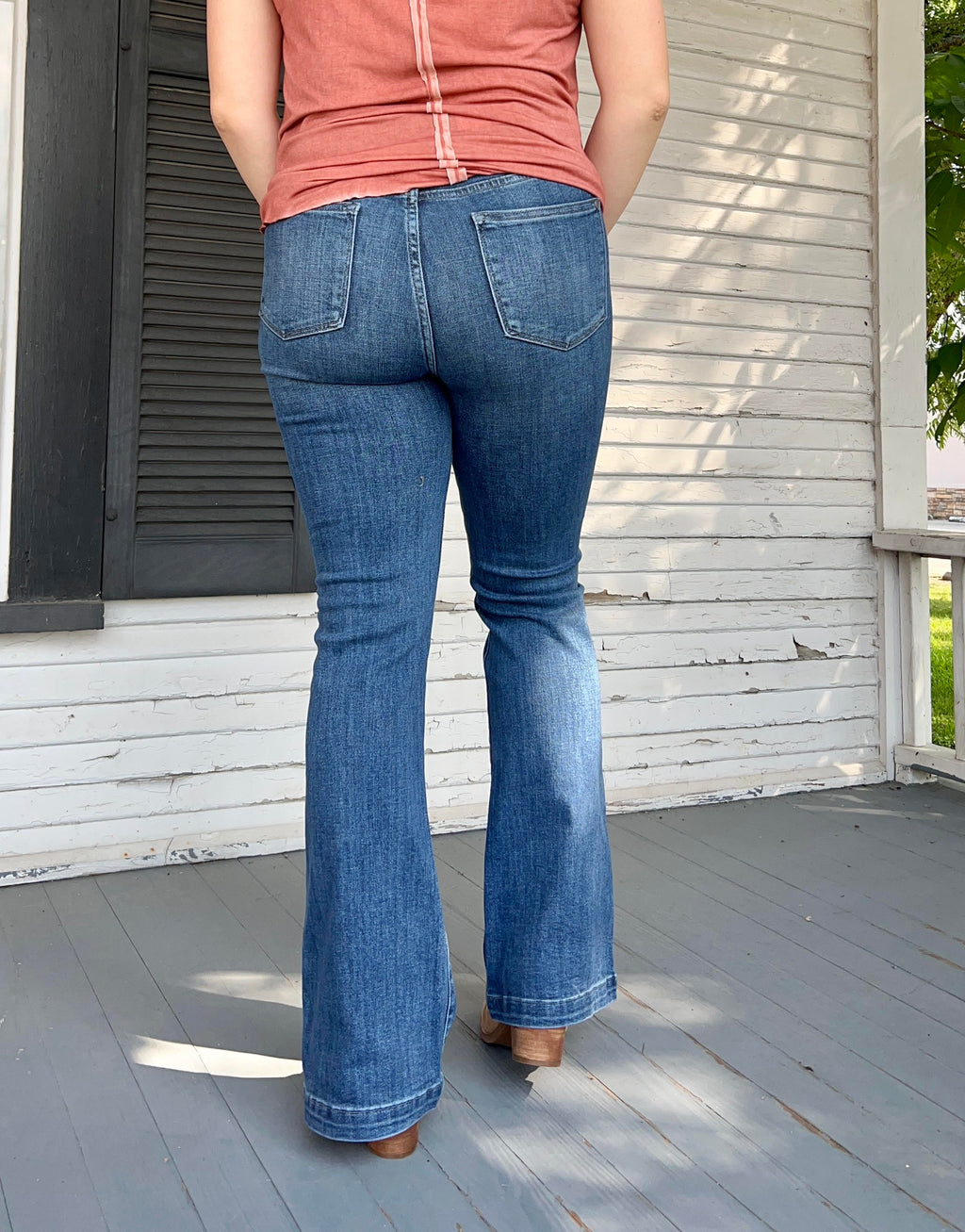 TOTAL TUMMY CONTROL JUDY BLUE FLARES